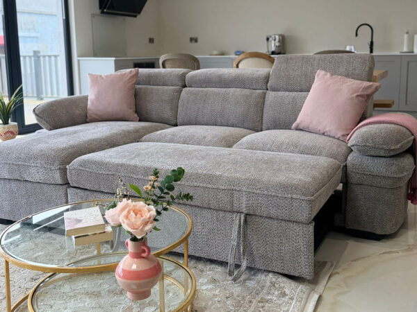 Hudson Universal Corner